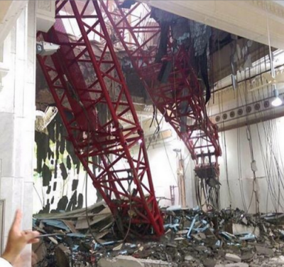 Хадж будет продолжаться несмотря на падение крана на мечеть в Мекке